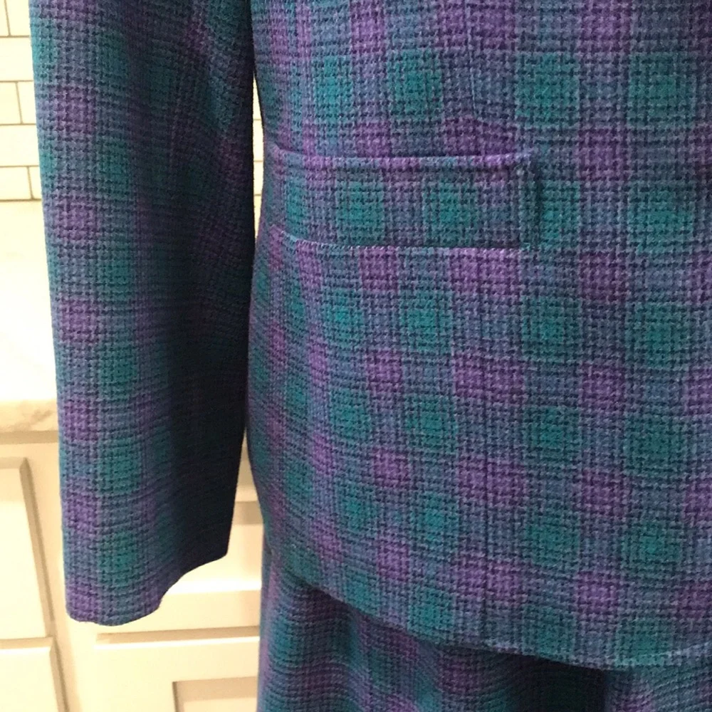 Vintage Pendleton Wool Suit Womens Size 18W Blue Plaid 2 Piece Skirt Blazer USA - Picture 3 of 16